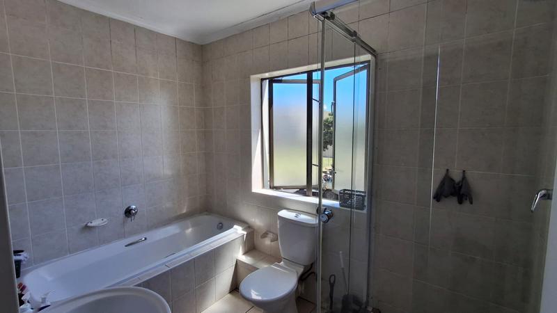 3 Bedroom Property for Sale in Parklands Western Cape